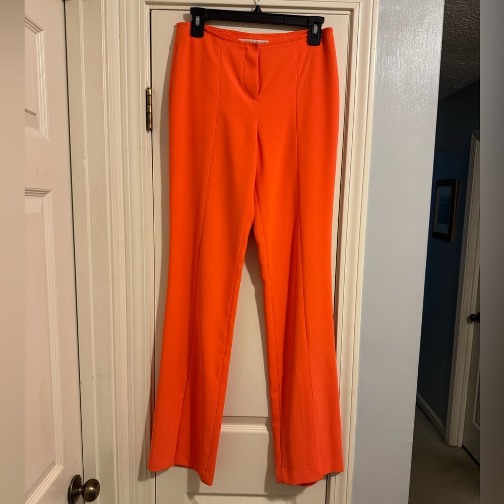 TRINA TURK Vibrant Orange Split Front Hem Pant. Size 2